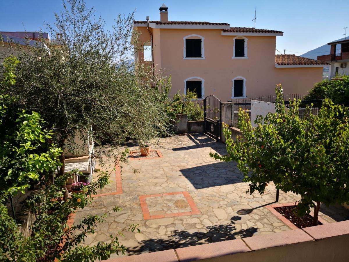 Casa Il Giardino Villa Orosei Buitenkant foto
